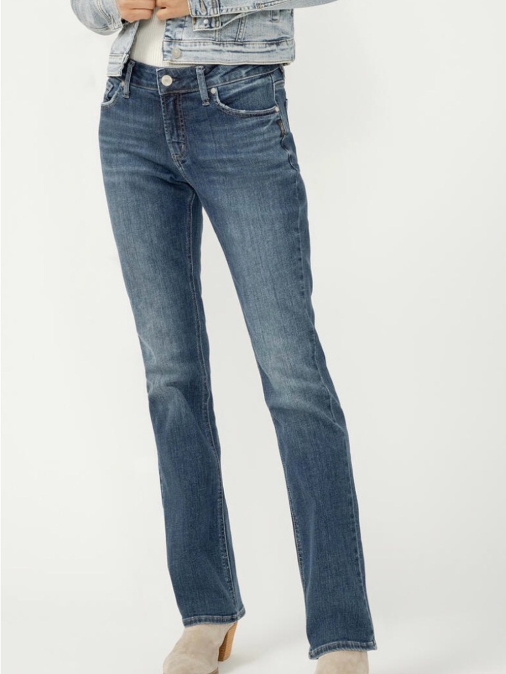 Silver Jeans Women's Boot Cut Jeans in Medium Blue Wash